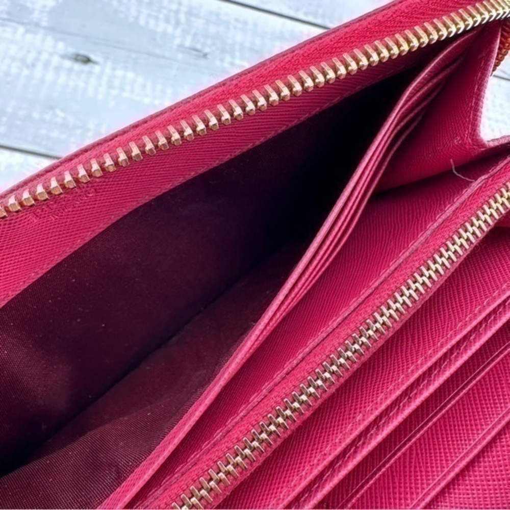 AUTHENTIC Prada Fiocco Bow Zip Around Wallet. Color: Peoria. - Picture 13 of 16